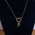 Collar con Inicial de Corazón en Acero Inoxidable